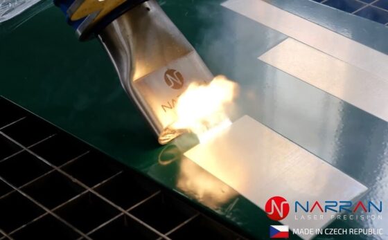 Pulsed fiber laser paint removal