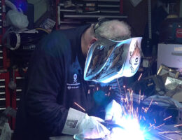 Ruční laserová svářečka