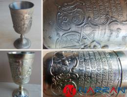 Gilded material laser cleaning